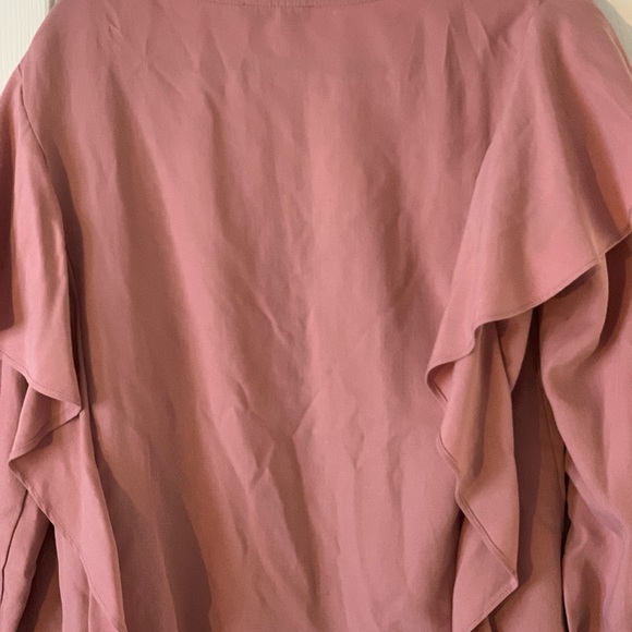 Sara shirt brand new with tags 🏷 - Picture 4 of 4